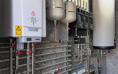 PEX Manifold & Tankless Water Heater – finished installation